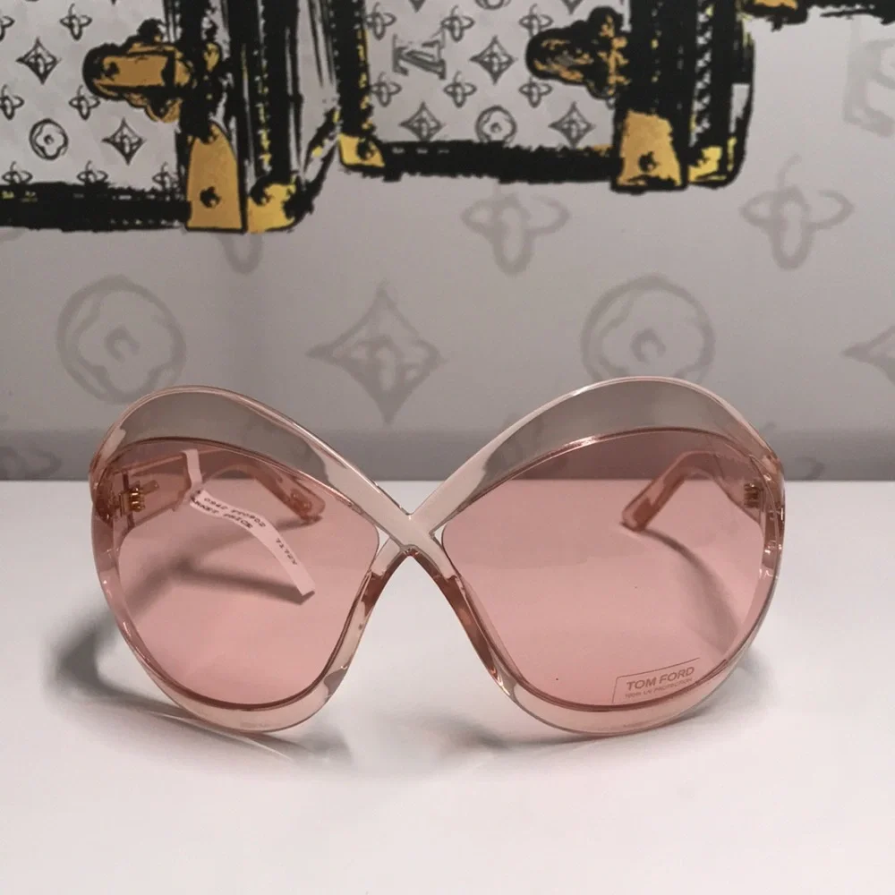 New Authentic Tom Ford Pink Sunglasses TF902 72y